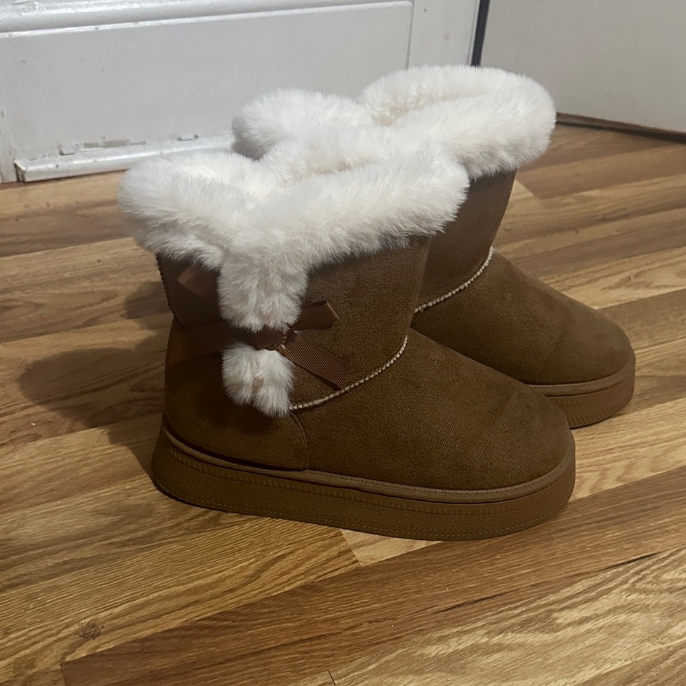 Fur ankle boots